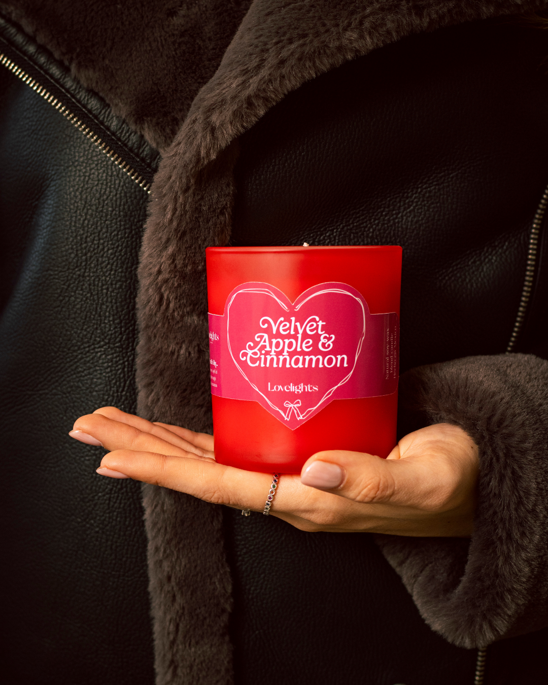 Vela Velvet Apple & Cinnamon
